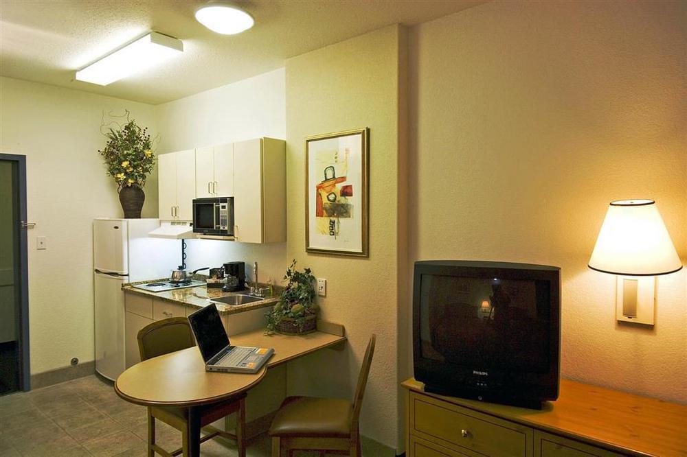 Motel 6-Saskatoon, Sk Quarto foto
